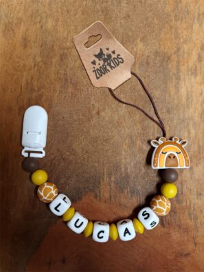 Portachupete jirafa personalizable