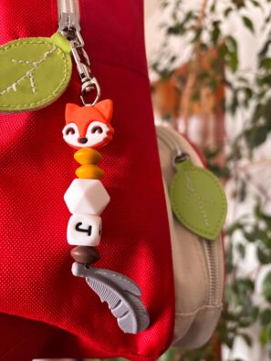 Marcador personalizable figurita + letra + plumita