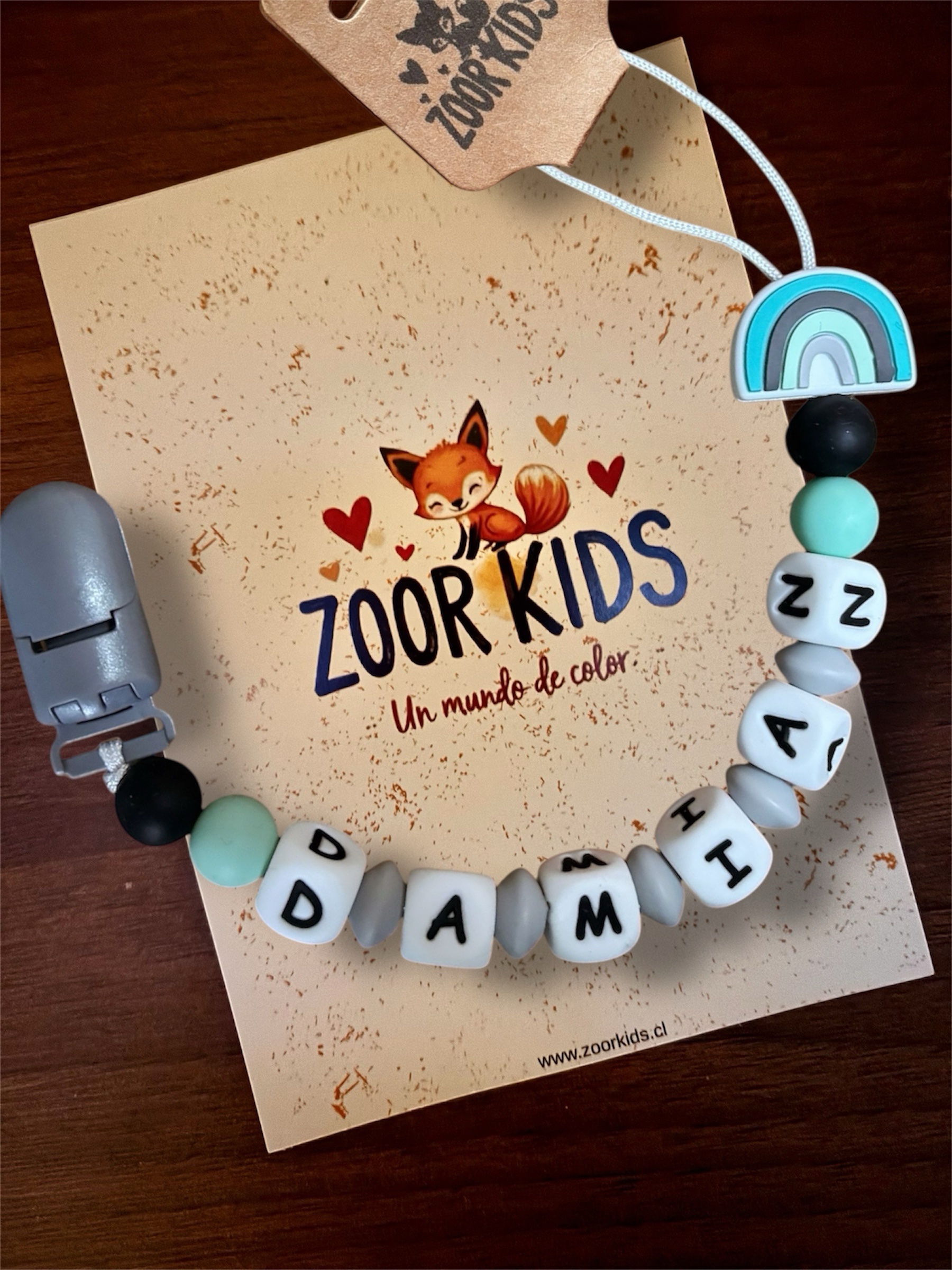 Portachupete arcoiris personalizable